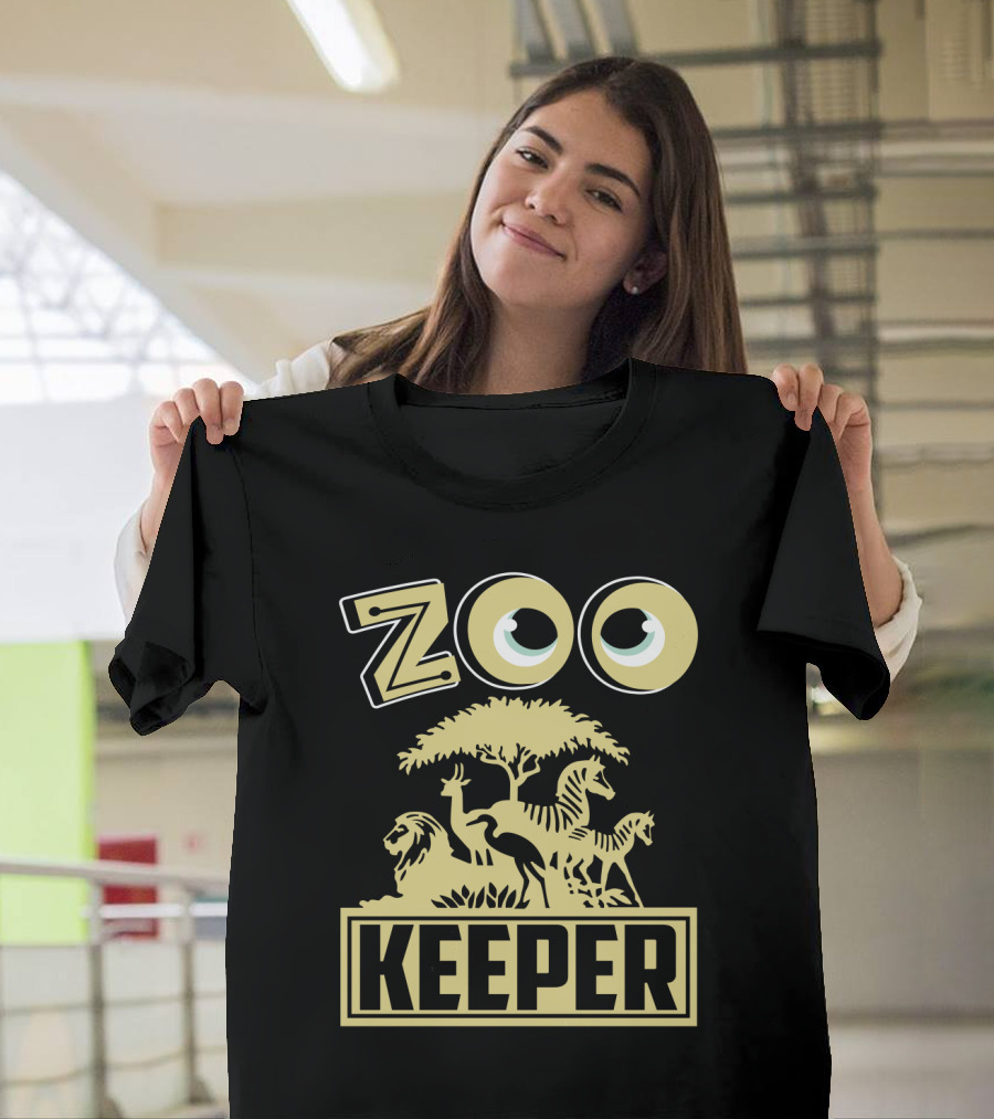 ZOO KEEPER Lion Giraffe Zebra Safari T-Shirt