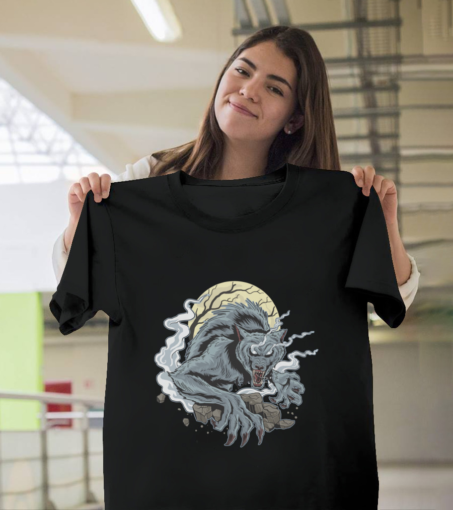 Spooky Horror Wolf Full Moon Creature With Claws And Smoke T-Shirt