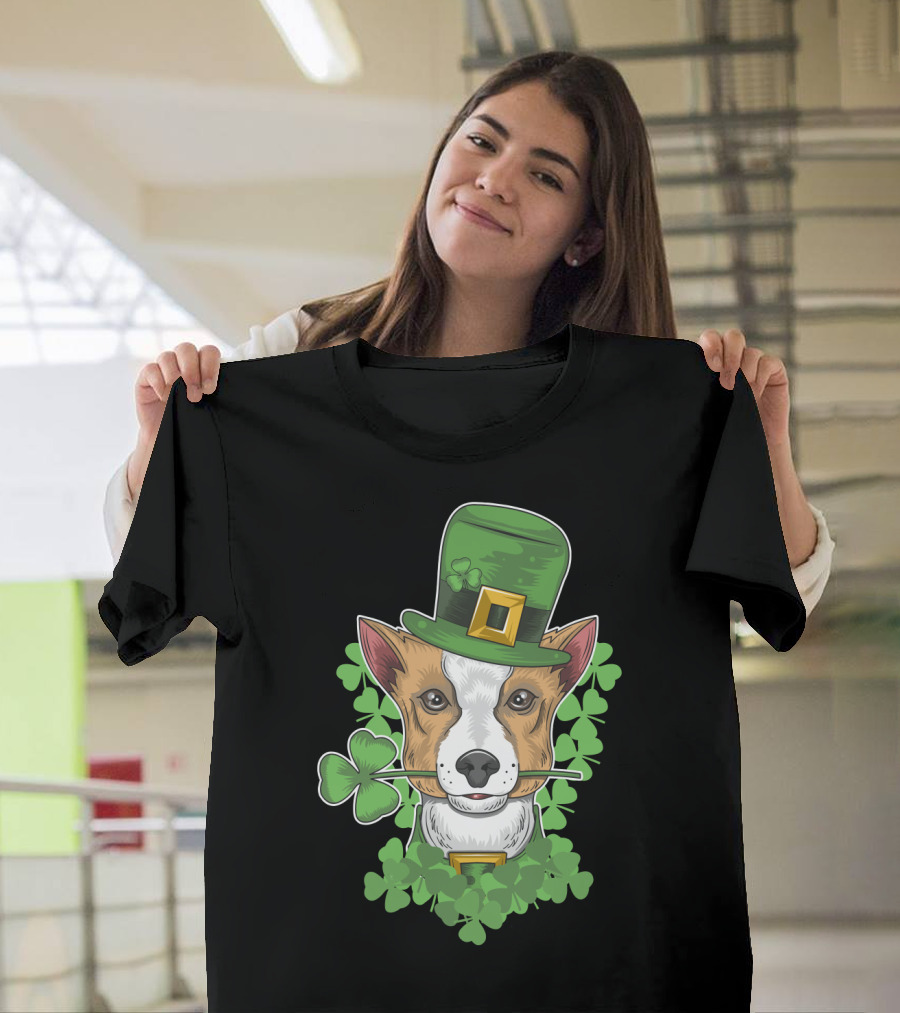 St Patrick Day Corgi With Shamrock And Leprechaun Hat T-Shirt