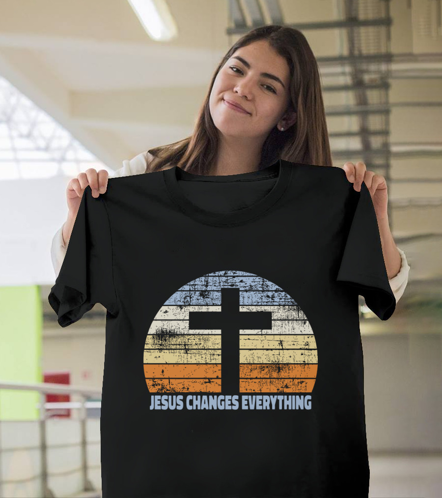 Faith Cross Jesus Changes Everything Vintage Christian Retro Sunset T-Shirt