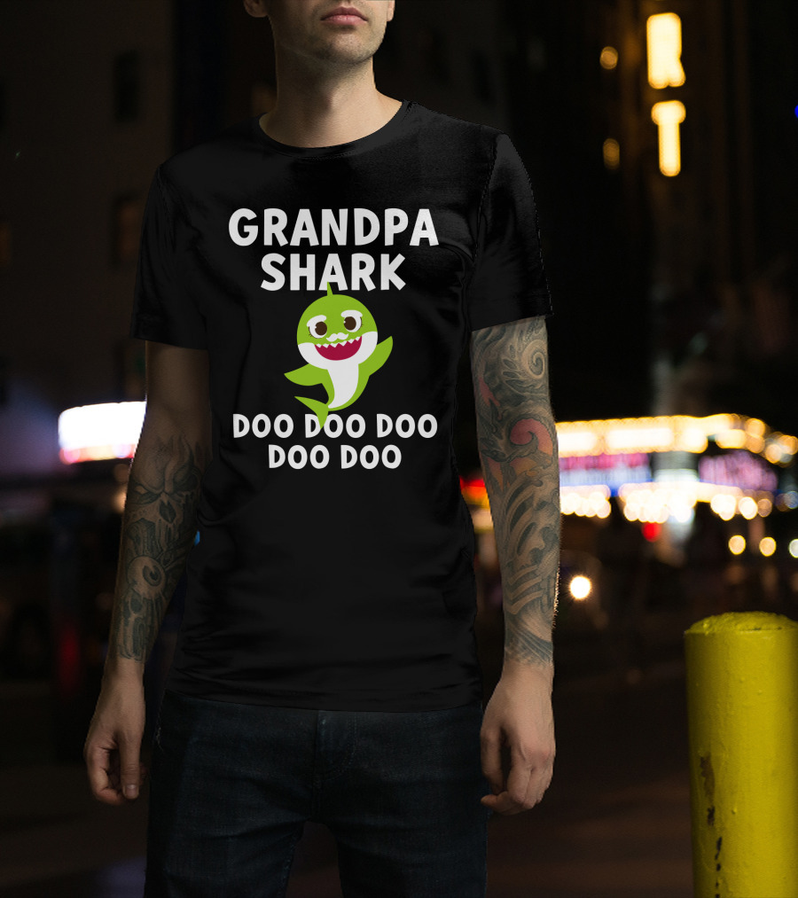 Grandpa Shark Doo Doo Doo Doo Mens Pinkfong T-Shirt