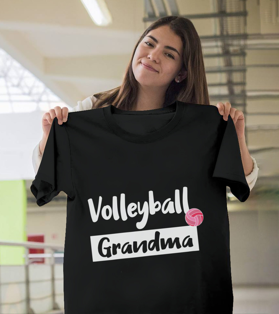 Volleyball Grandma Fun Pink Ball Motif T-Shirt