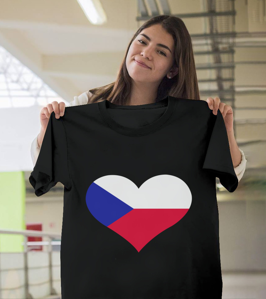 Czech Republic Flag Heart Shape T-Shirt