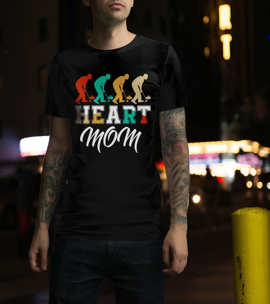 HEART Mom Curling Players T-Shirt