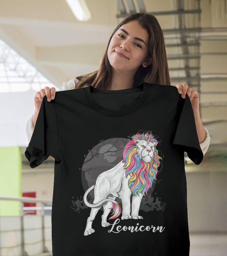 Leonicorn Rainbow-Maned Lion Unicorn Fusion T-Shirt