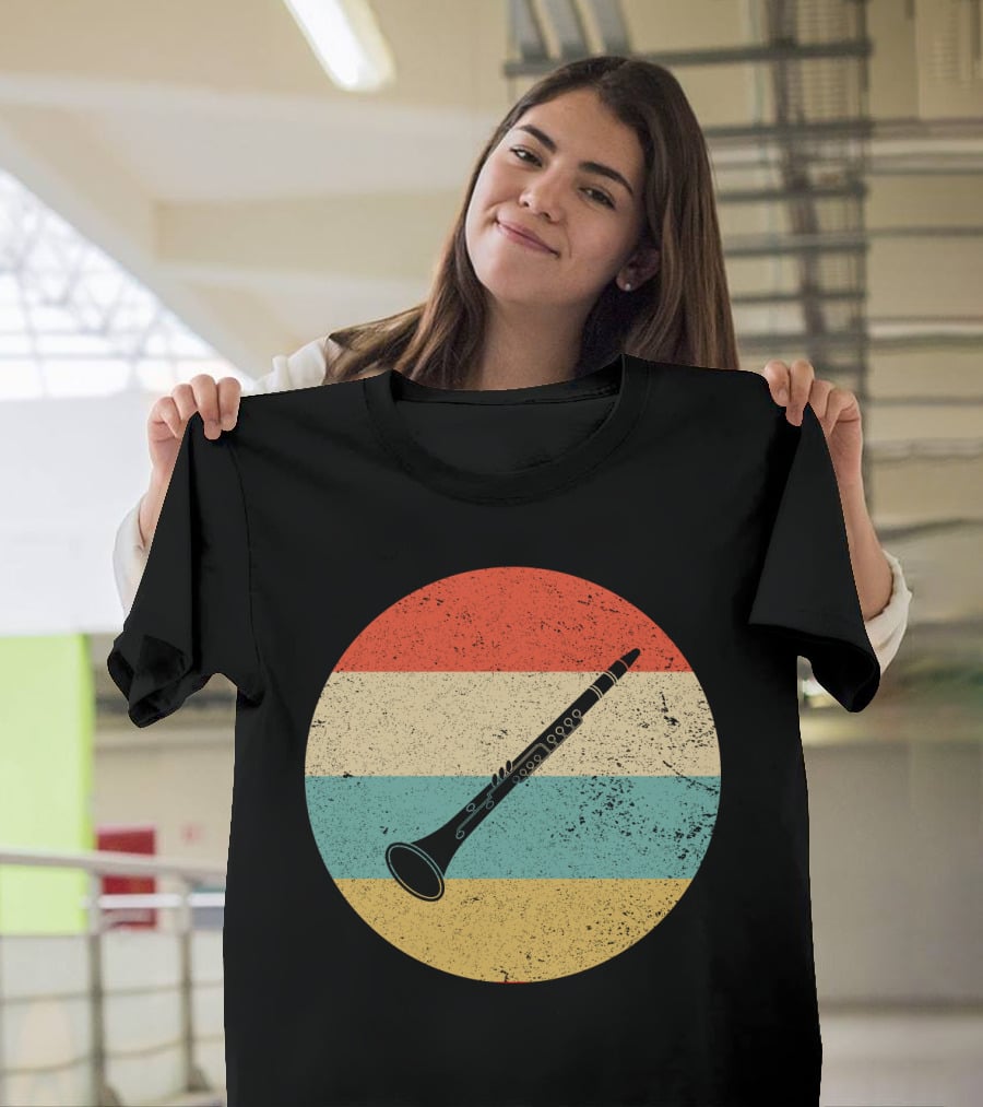 Vintage Retro Oboe Circle With Distressed Stripes T-Shirt