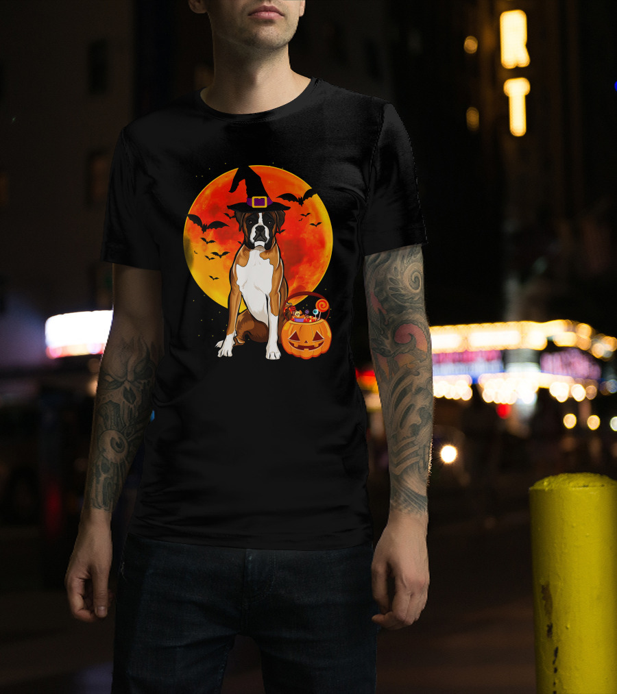 Boxer Dog With Witch Hat Pumpkin Full Moon Halloween Bats T-Shirt