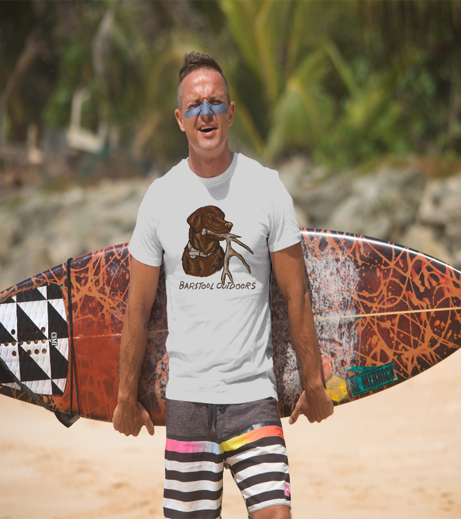 Outdoors Shed Hunting Dog With Antler T-Shirt