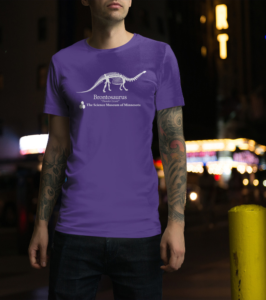Brontosaurus Thunder Lizard Dinosaur Skeleton The Science Museum Of Minnesota T-Shirt