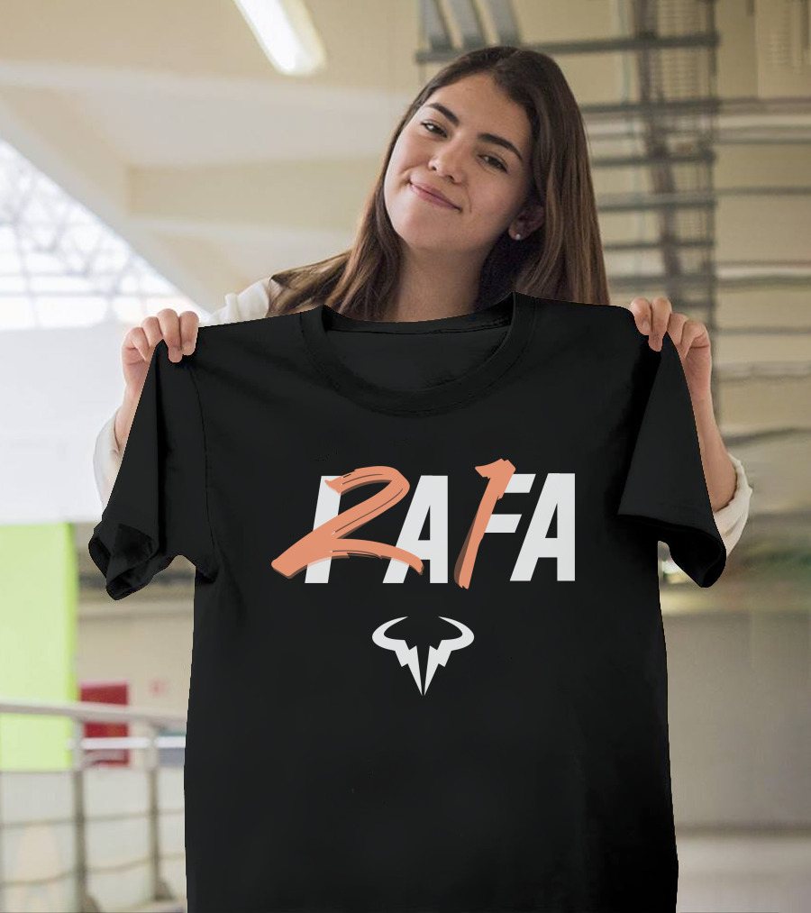 Rafa Nadal Shop Rafa Winner RAFA Bull T-Shirt