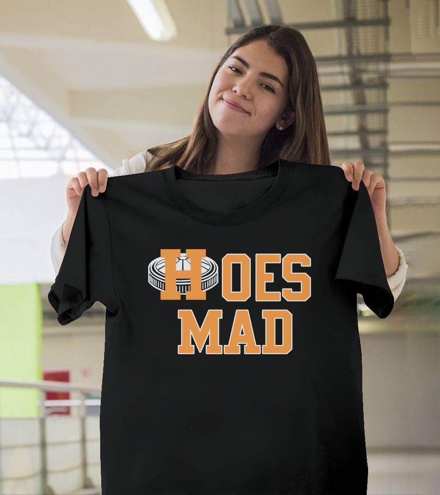 Southern Delicacyltd Hoes Mad Text With Wheel Visual T-Shirt