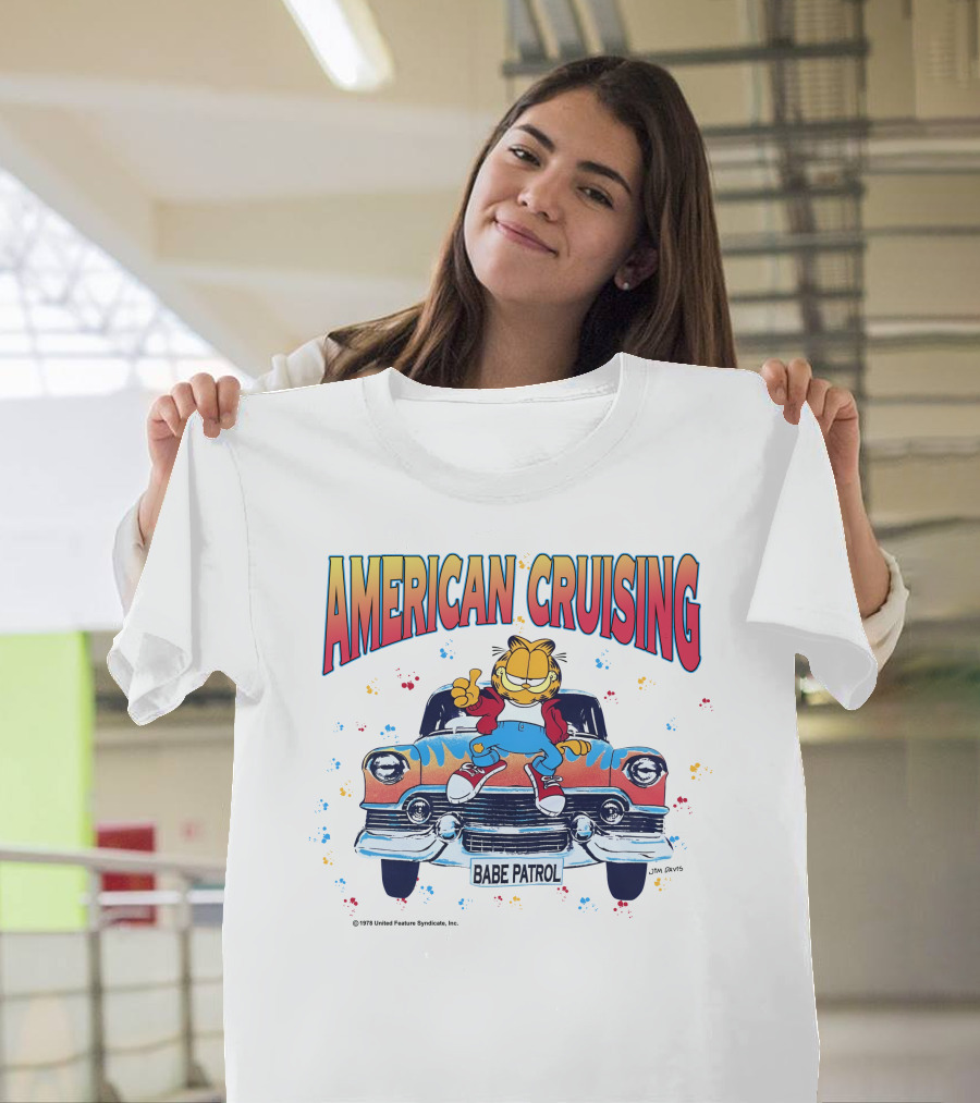 Garfield American Cruising Babe Patrol Vintage Car Fun T-Shirt