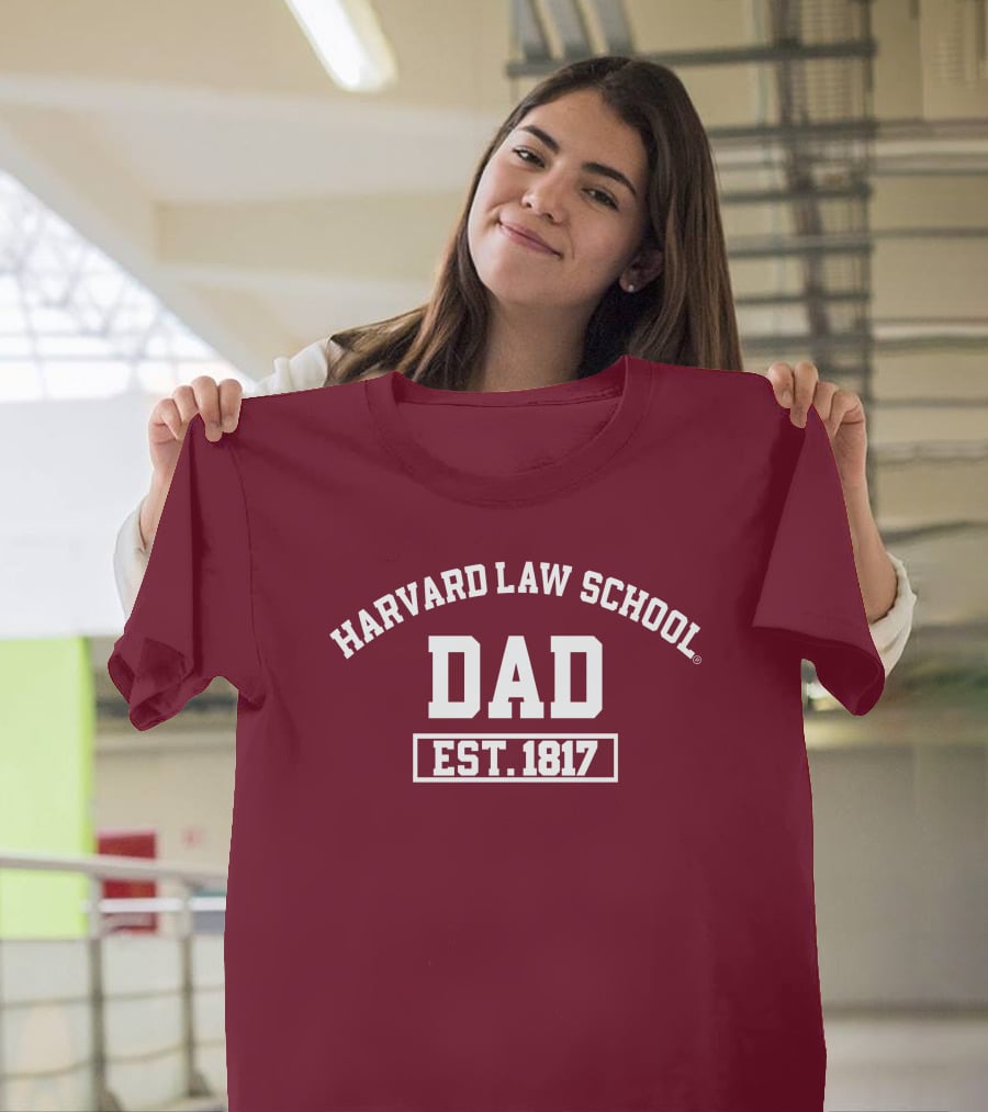 Harvard Law School Dad Est 1817 Aiden Thomas T-Shirt