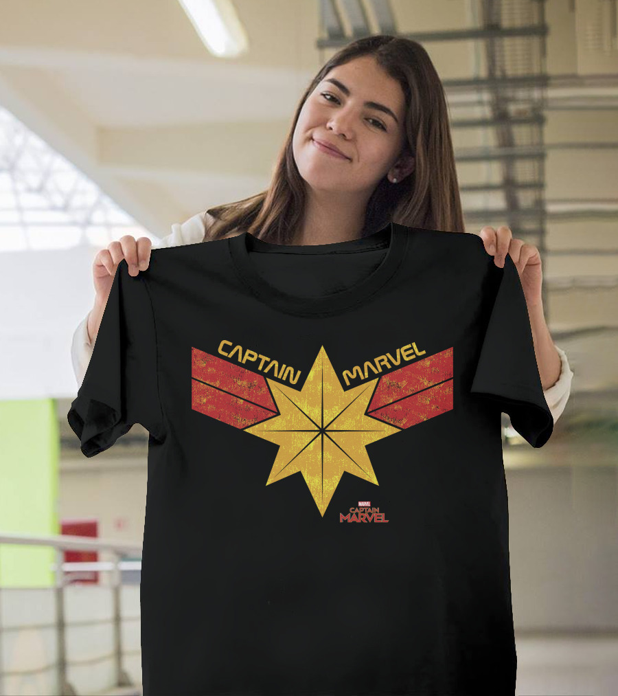 Captain Marvel Distressed Star Emblem With Red Ribbons T-Shirt