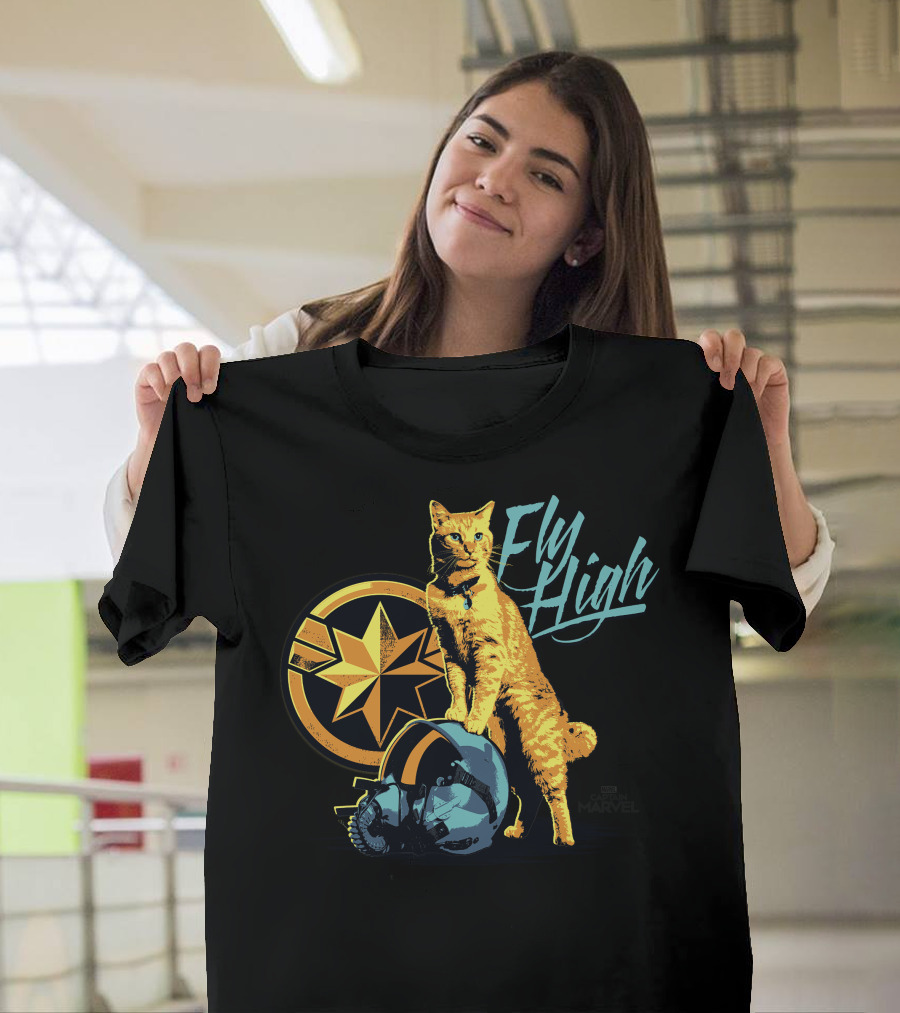 Captain Marvel Symbol Fly High Goose Cat Helmet T-Shirt