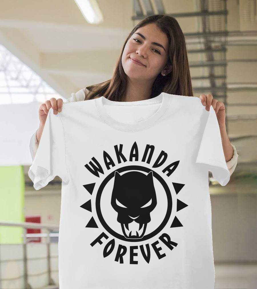 Wakanda Forever Black Panther Circle Panther T-Shirt