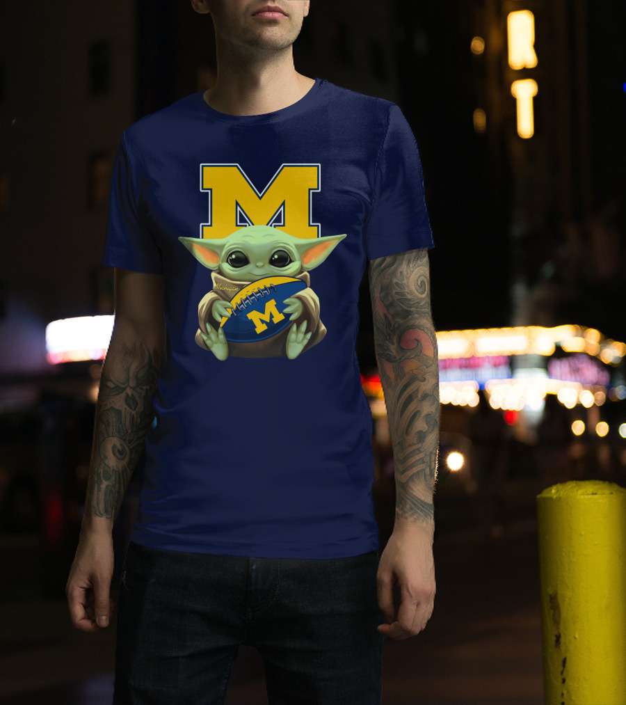 Michigan Baby Yoda Football M T-Shirt
