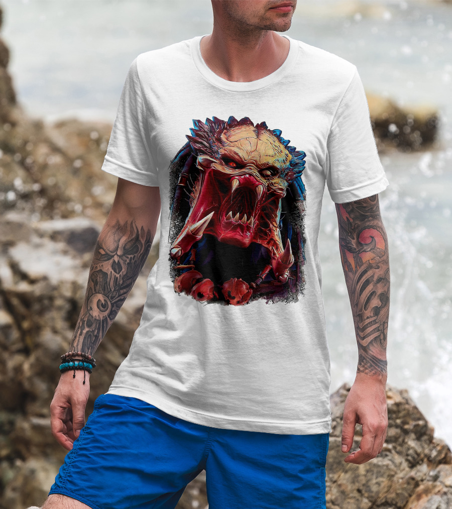 Predator Alien Creature Roaring Face T-Shirt