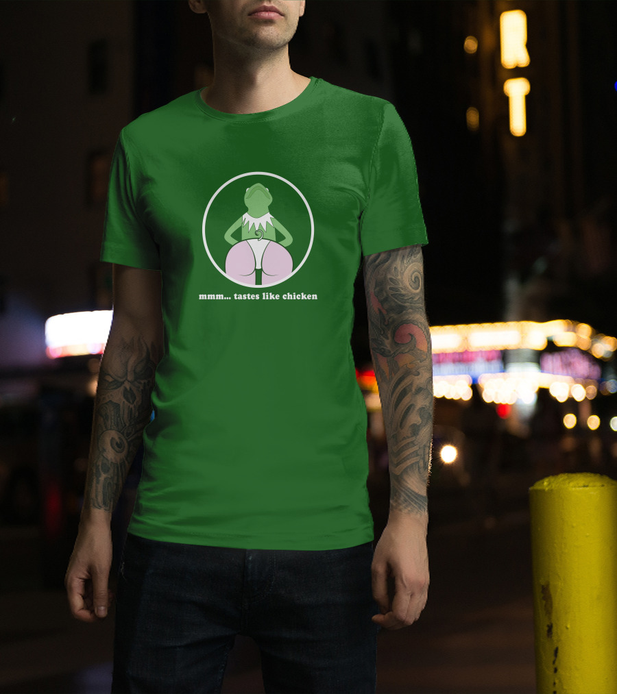 Kermits Frog Mmm Tastes Like Chicken Humorous Green Circle T-Shirt