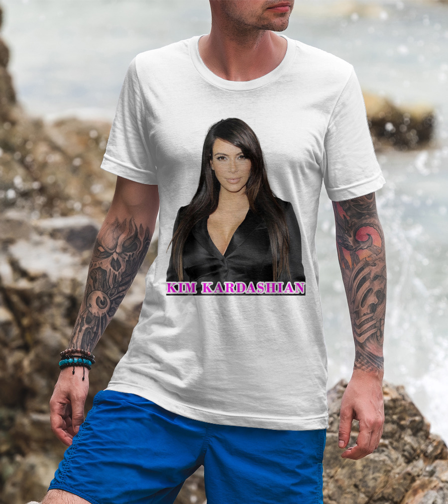 KIM KARDASHIAN T-Shirt