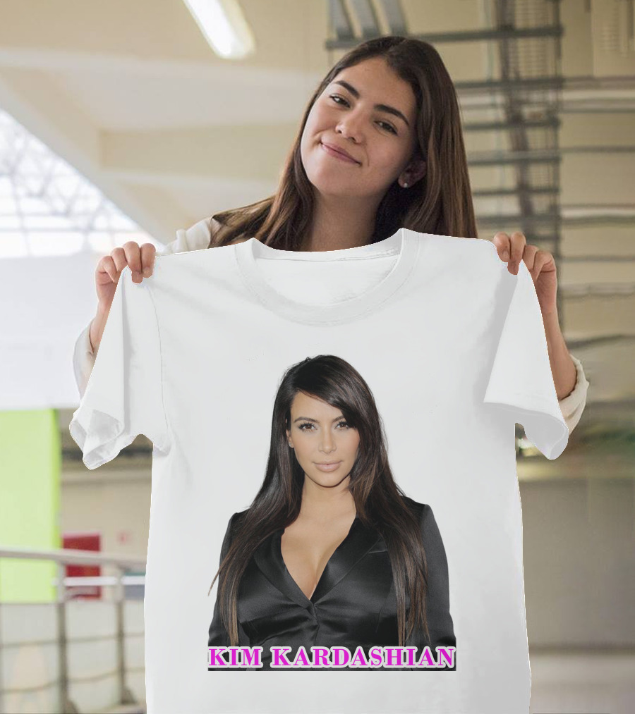 KIM KARDASHIAN T-Shirt