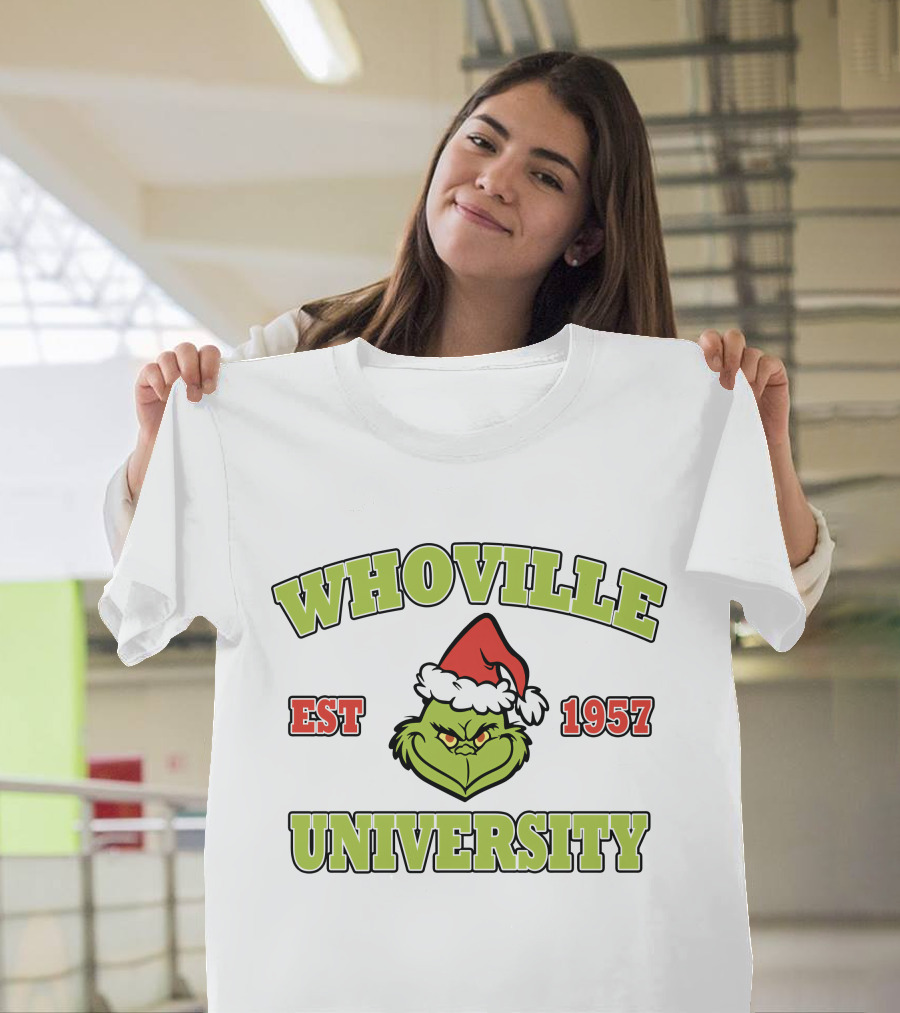 Whoville University Est 1957 Grinch Santa Hat T-Shirt
