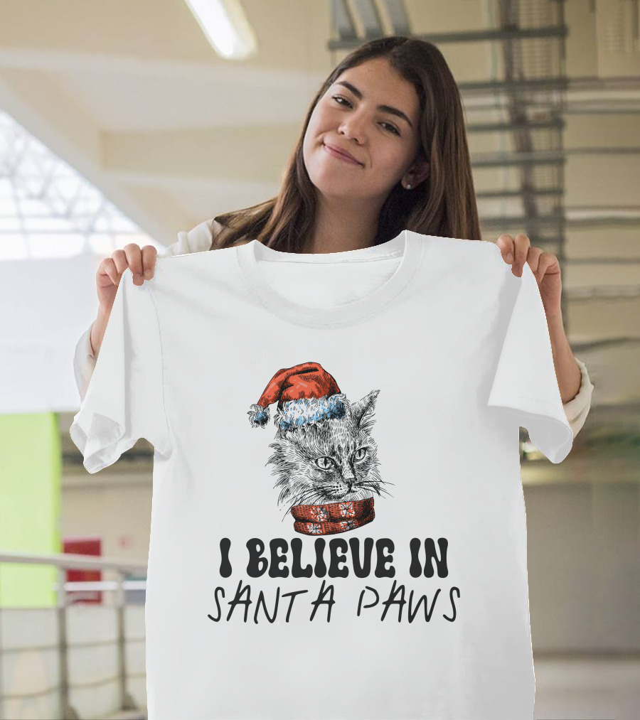 I Believe In Santa Paws Cat T-Shirt