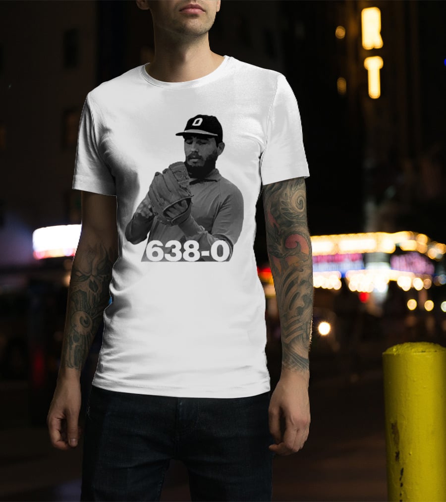 Castro 638-0 Baseball Pitcher Image With Cap Displaying 'O' T-Shirt