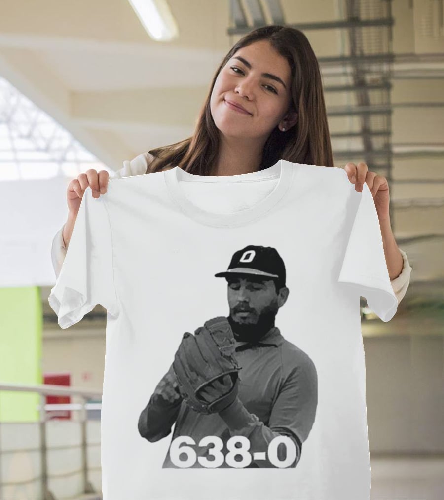 Castro 638-0 Baseball Pitcher Image With Cap Displaying 'O' T-Shirt