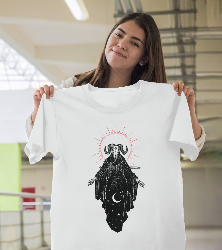 Micah Ulrich The Queen of Swords Tarot Horned Figure Red Halo Crescent Moon Stars T-Shirt