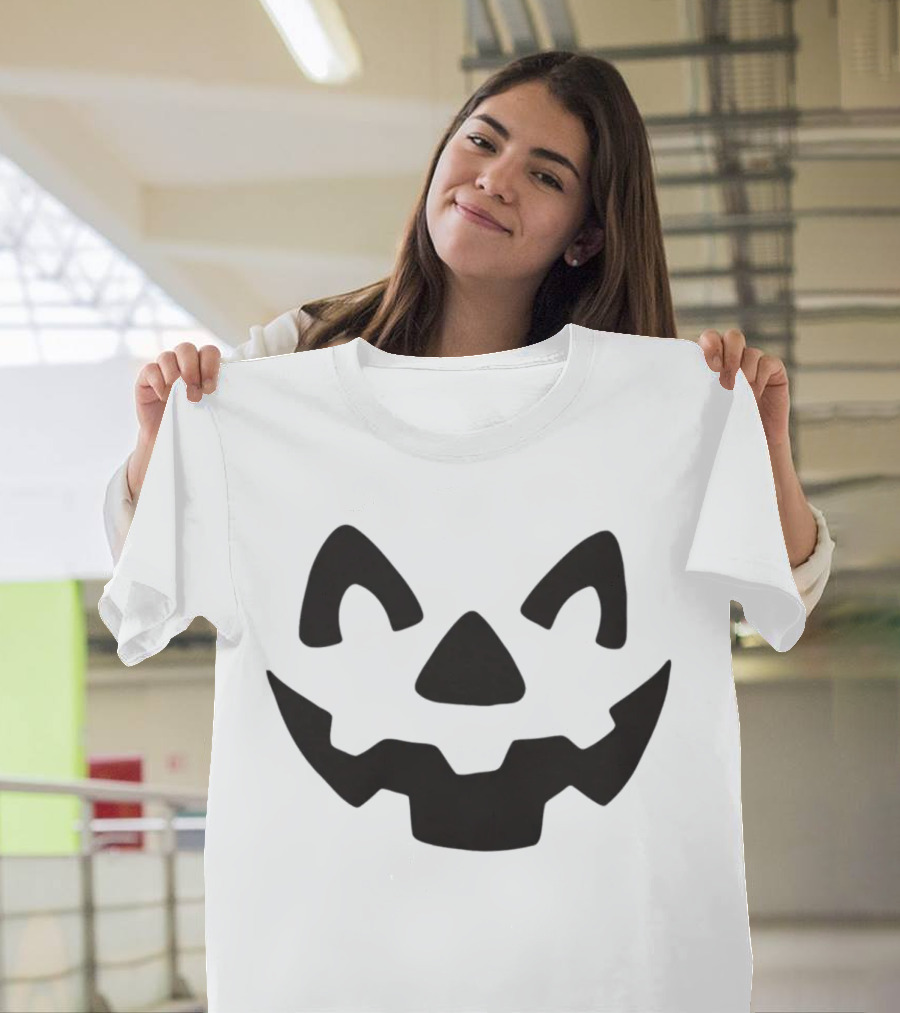 Homage.com Halloween Jack-O-Lantern Face T-Shirt