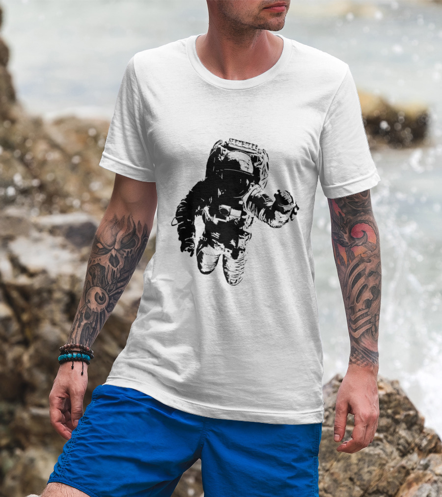 Astronomer Floating Astronaut Black T-Shirt