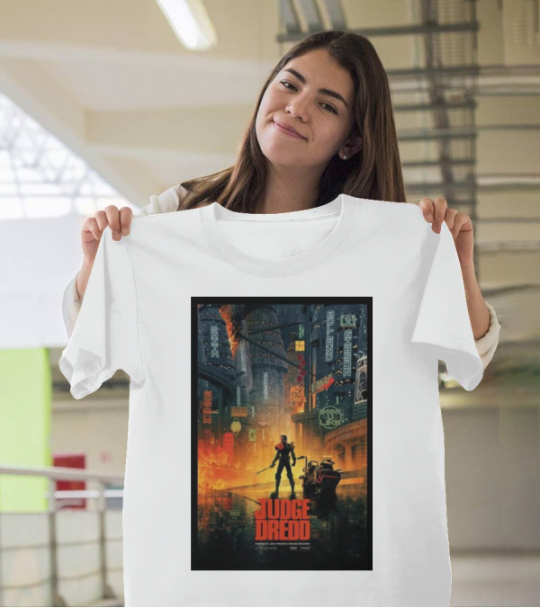 San Diego Comic-Con Judge Dredd Mega-City One Neon Streetscape T-Shirt