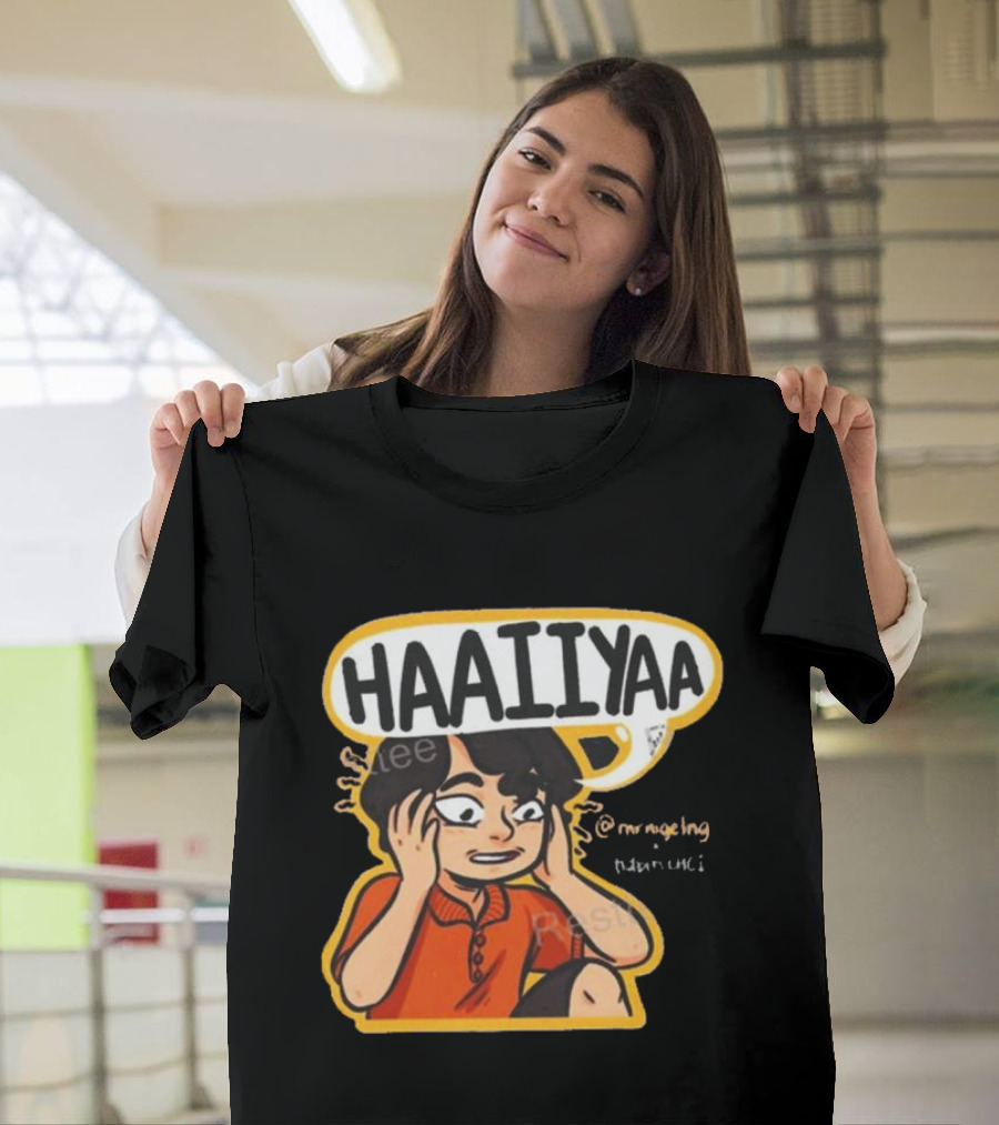 HAAIIYAA Uncle Roger Cartoon Red Shirt Headset @mrnigelng T-Shirt