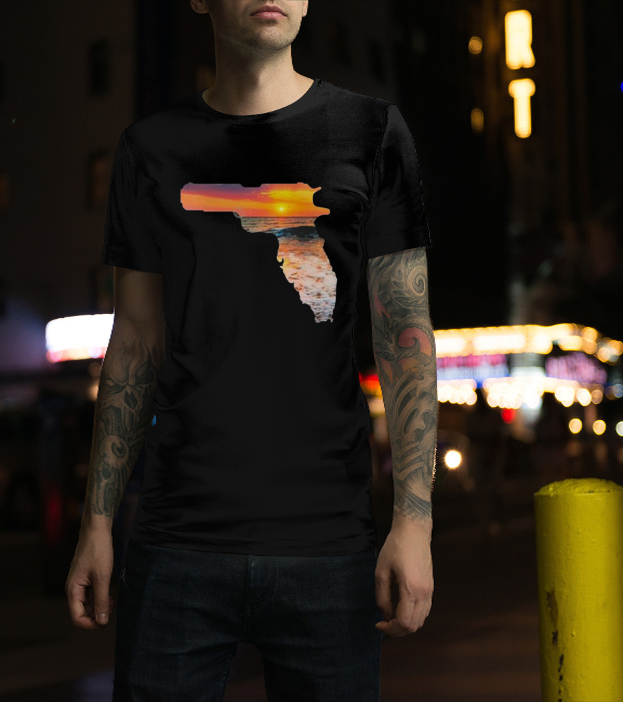 Florida The Gunshine State Gun Map Sunset Beach Scene T-Shirt