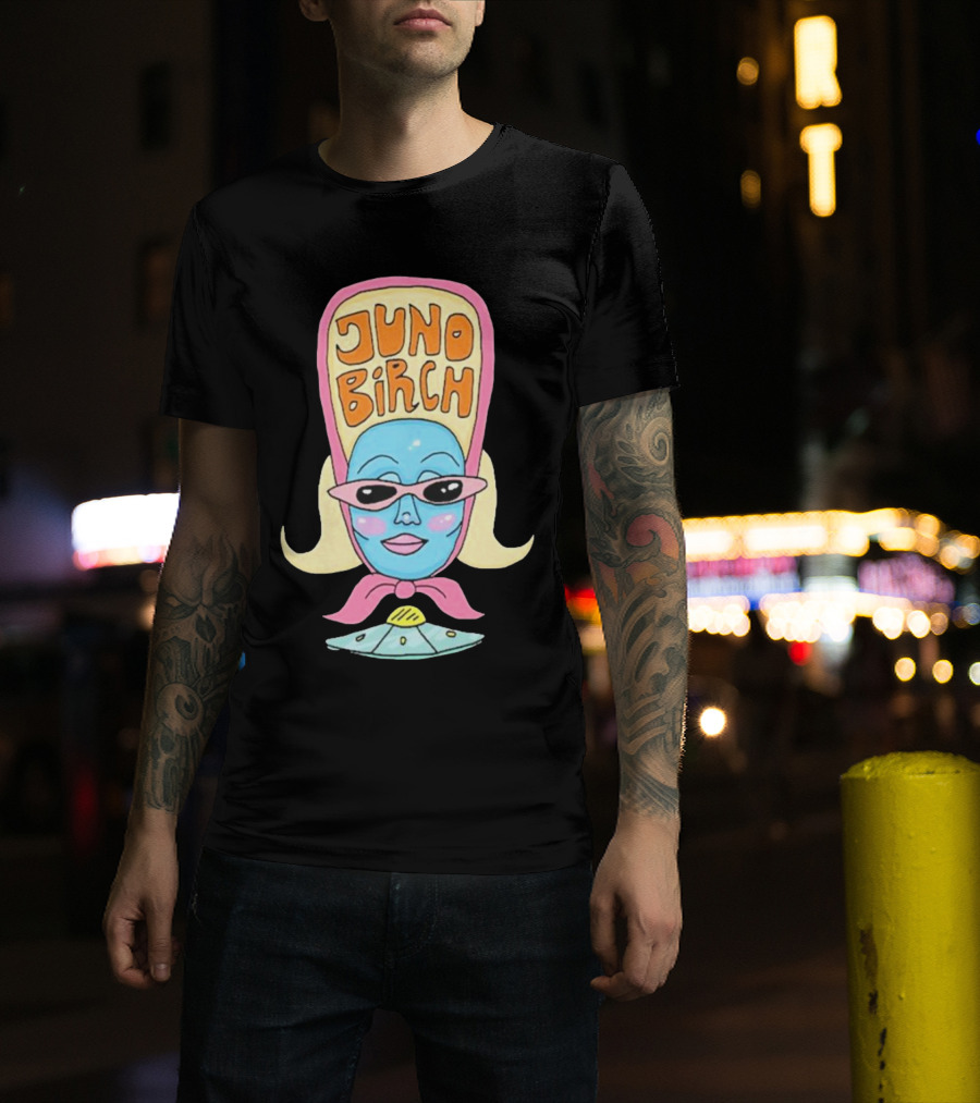 Juno Birch Retro Alien Cartoon T-Shirt