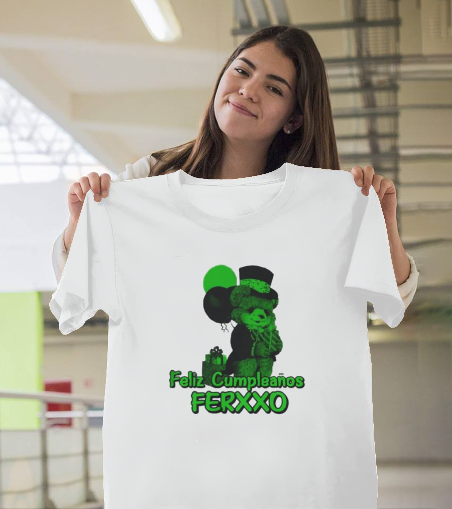 Feliz Cumpleaños Ferxxo Teddy Bear Green Balloons Black Top Hat T-Shirt