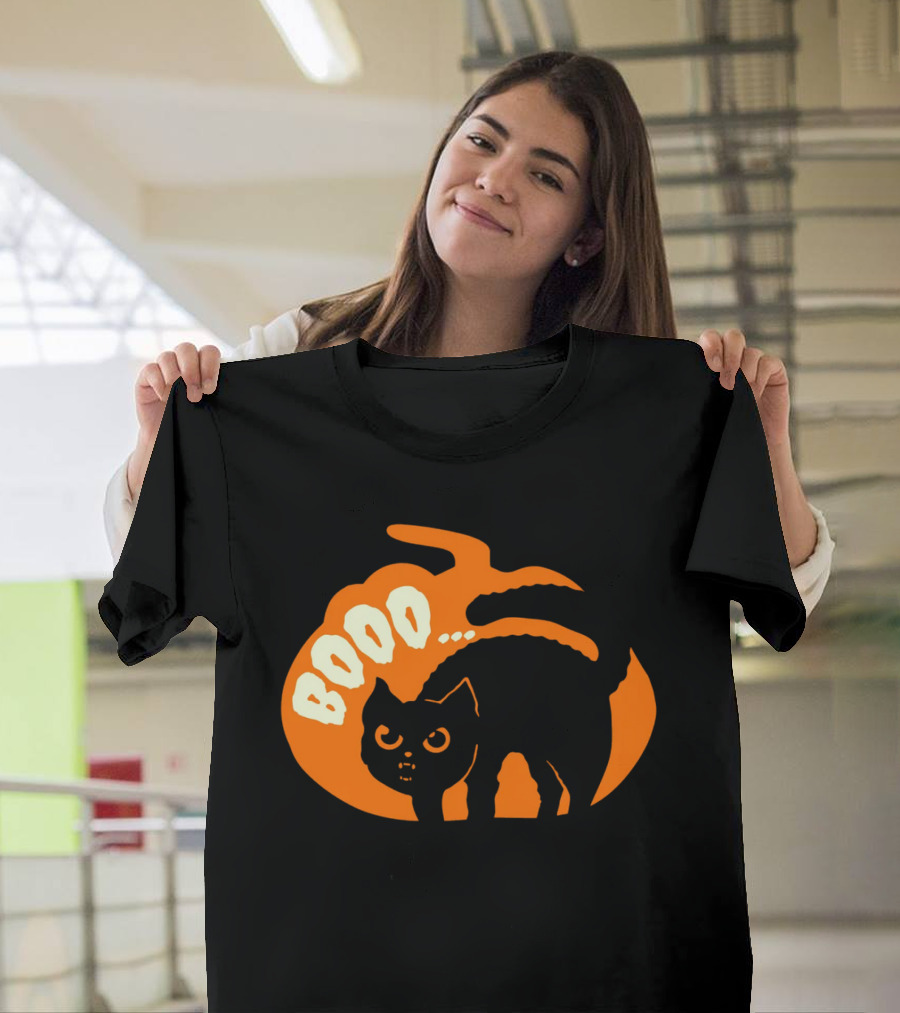 BOO Scary Cat Halloween Pumpkin T-Shirt
