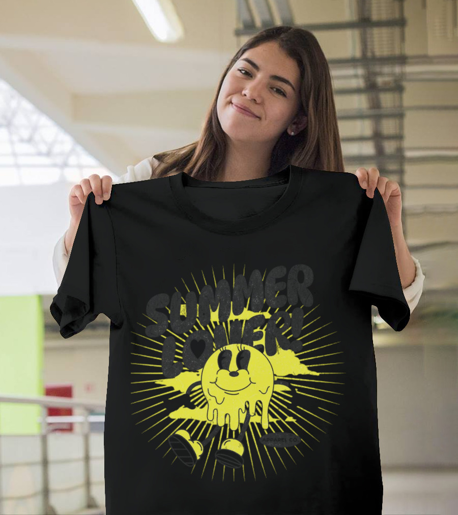 Summer Lover Cartoon Melting Smiley With Radiant Sunburst Background T-Shirt