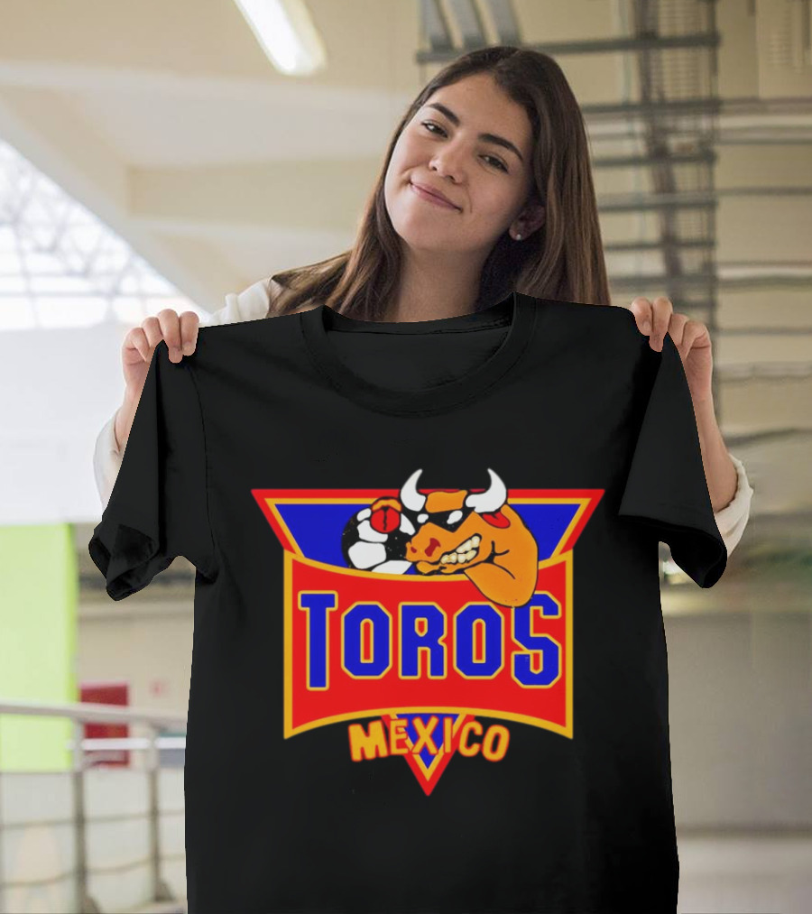 Toros Mexico Soccer Bull Emblem T-Shirt