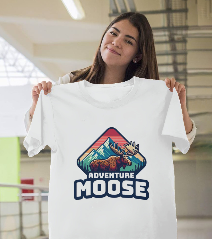 Adventure Moose Mountain Wilderness Retro Trekking T-Shirt