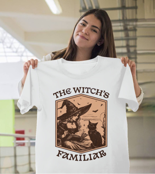 The Witch's Familiar Halloween Vintage Witch And Cat T-Shirt