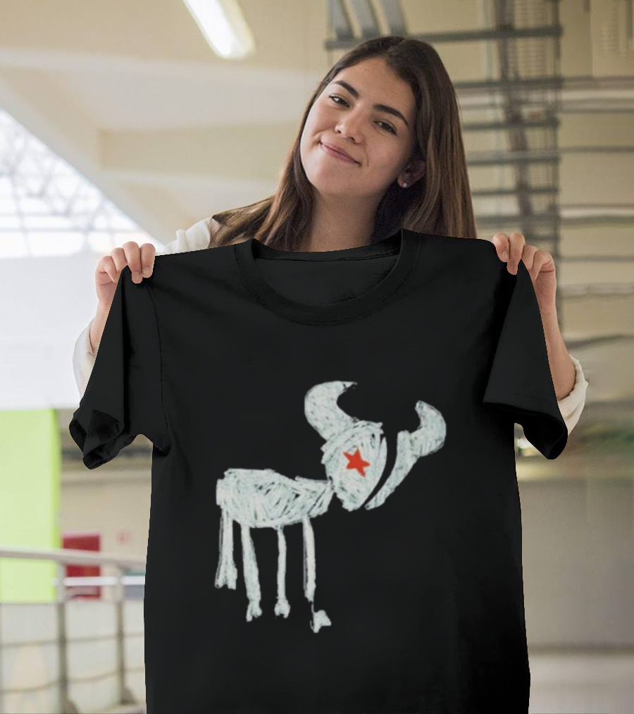 WeAreTexans Bull Design with Star for All Texans T-Shirt