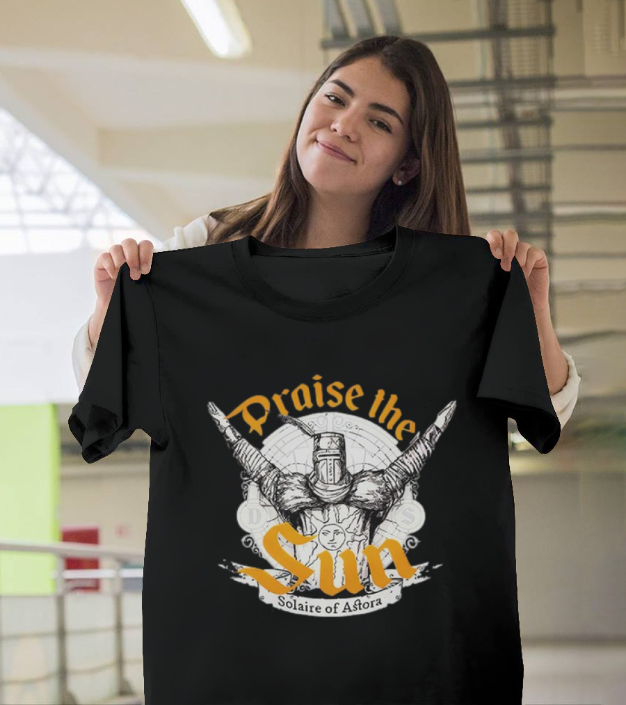 Praise The Sun Solaire Of Astora Dark Souls Iconic Knight T-Shirt