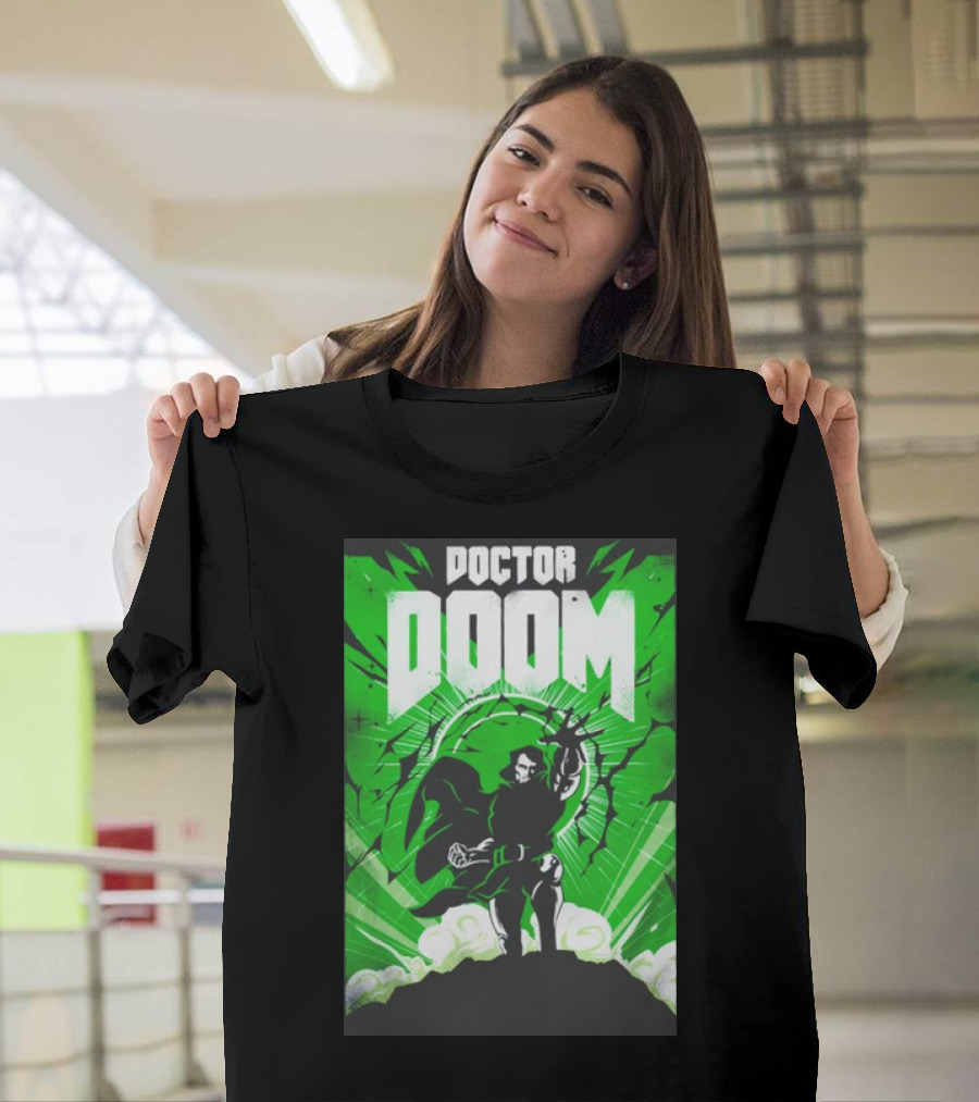 Doctor Doom Doomsday Green Energy Burst Comic Style Villain Power Stance T-Shirt