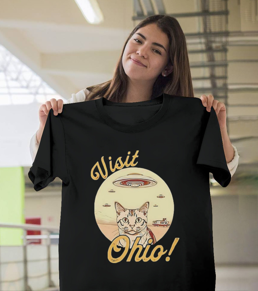 Visit Ohio Cat UFO Alien Spaceship Adventure T-Shirt
