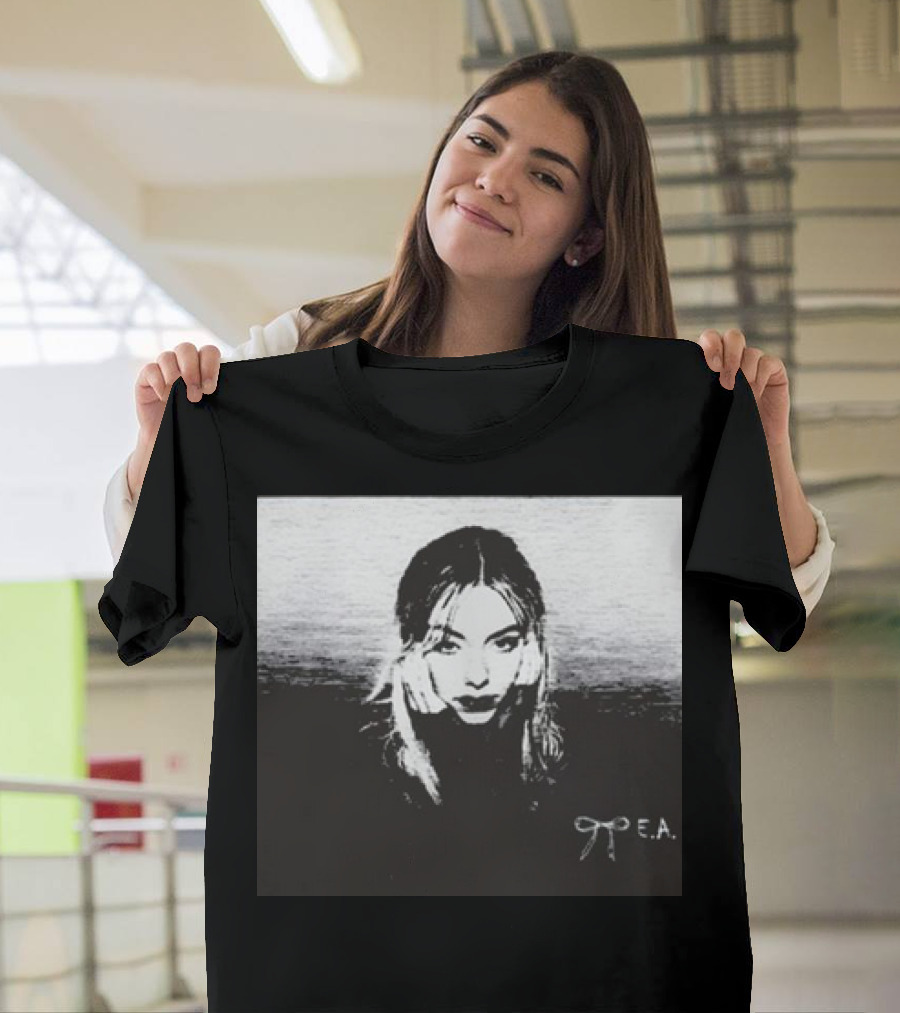 Eileen Alister The Alister E.A. Monochrome T-Shirt