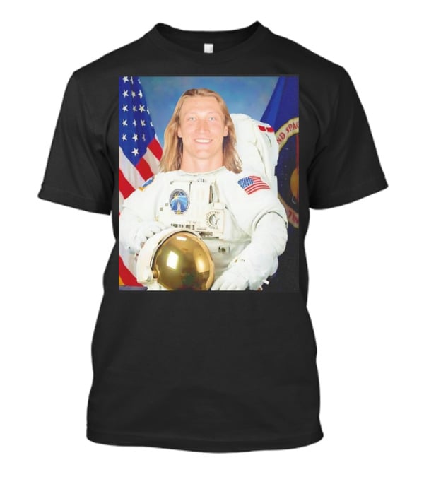 Trevor Lawrence Jacksonville Jaguars Win A Game Or Go To The Moon Astronaut USA Flag T-Shirt
