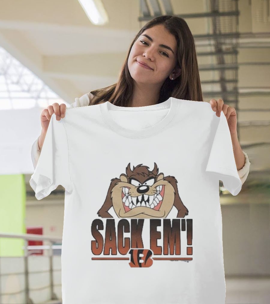 Taz Sack Em Looney Tunes Cincinnati Bengals Collaboration T-Shirt