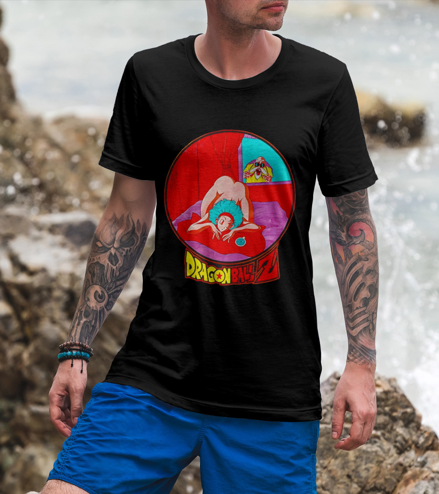 Dragon Ball Z Master Roshi Peeping Vintage Scene With Bulma T-Shirt